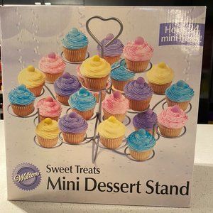 Wilton Mini Cupcake & Dessert Stand
